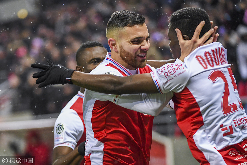 关于冲刺阶段里尔备战法甲；战术微调细节曝光；目标明确；临场指挥获称赞的信息